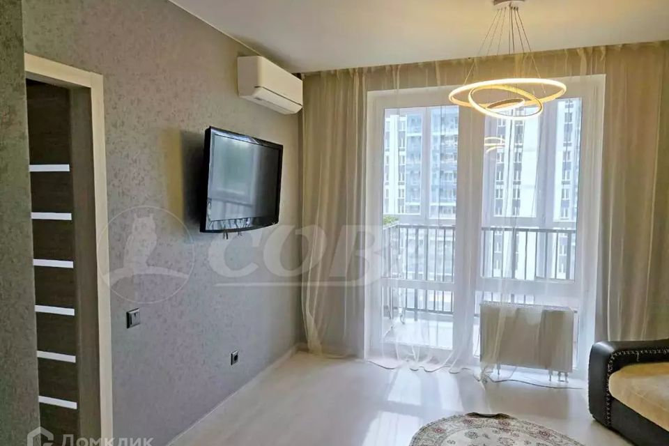 Продаётся 1-комнатная квартира, 38 м²