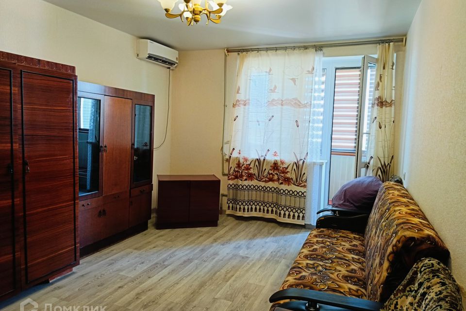 Сдаётся 1-комнатная квартира, 39 м²