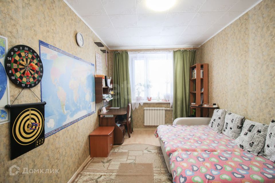 Продаётся 4-комнатная квартира, 105.3 м²