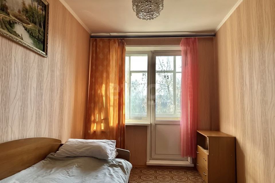 Продаётся 3-комнатная квартира, 62.3 м²