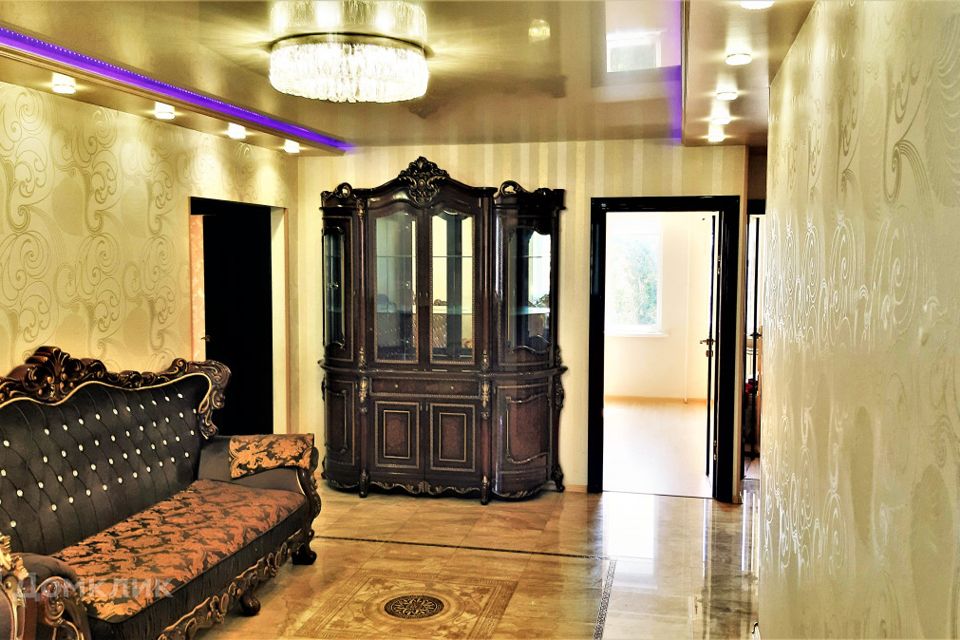 Продаётся 4-комнатная квартира, 79.2 м²