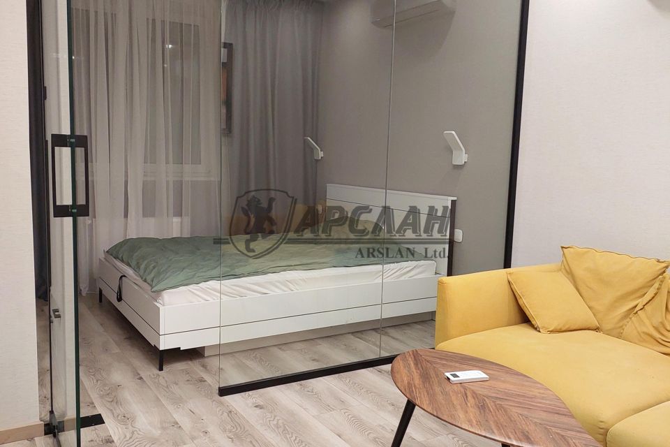 Продаётся 1-комнатная квартира, 41 м²