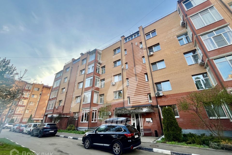 Продаётся 3-комнатная квартира, 83 м²
