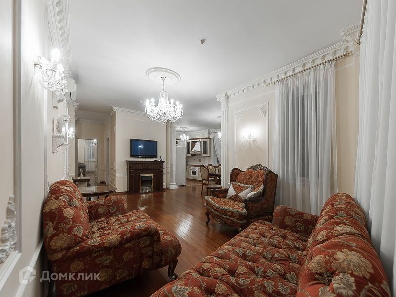 Сдаётся 4-комнатная квартира, 164 м²