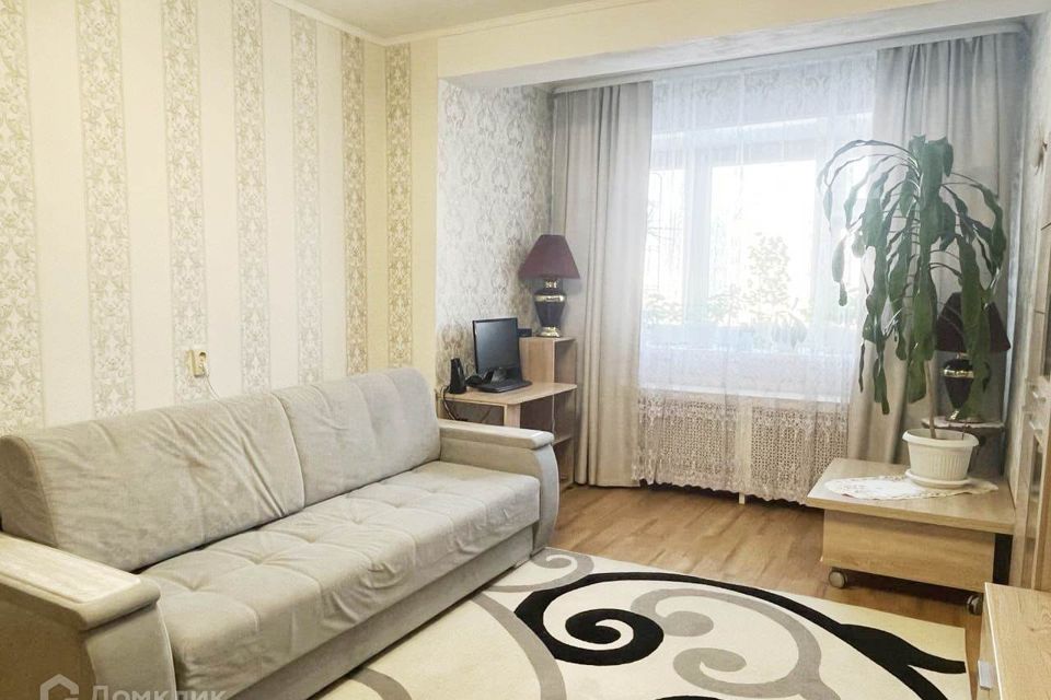 Продаётся 3-комнатная квартира, 72.6 м²
