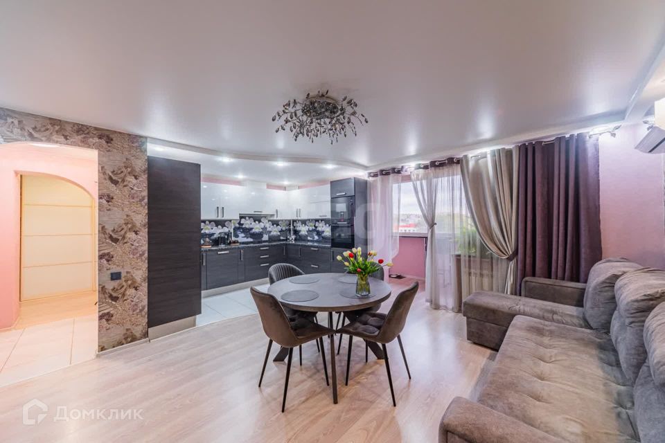 Продаётся 3-комнатная квартира, 89.3 м²
