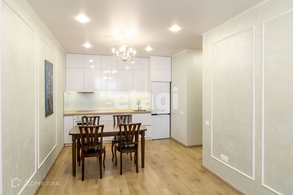 Продаётся 2-комнатная квартира, 64 м²