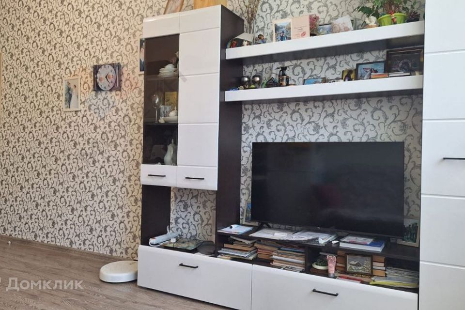 Продаётся 1-комнатная квартира, 47.3 м²