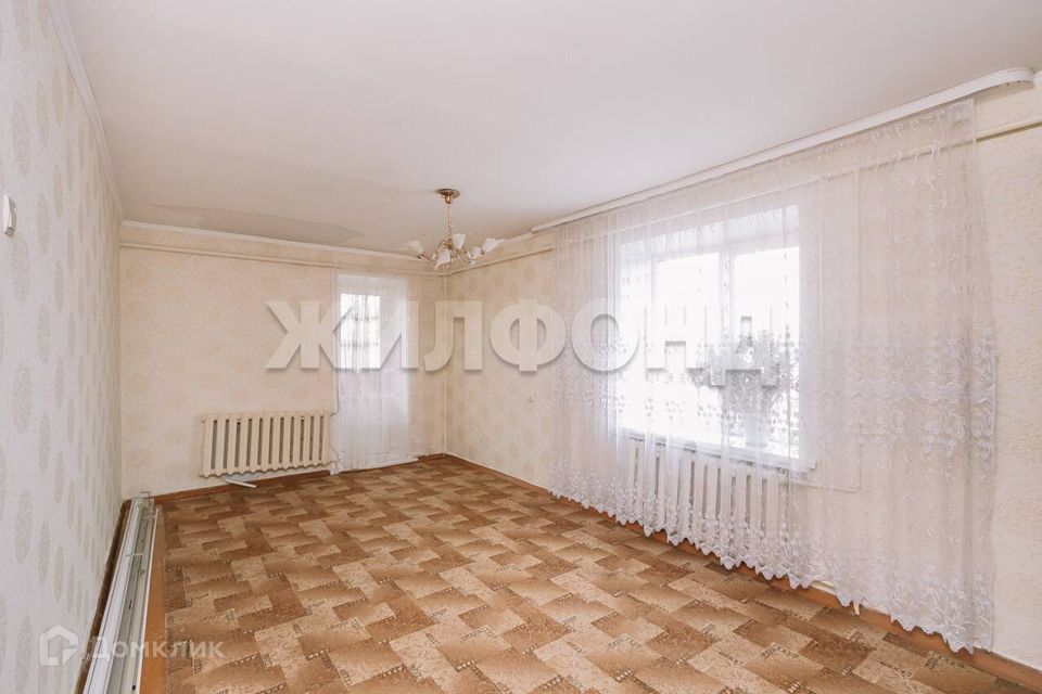 Продаётся 3-комнатная квартира, 64.7 м²