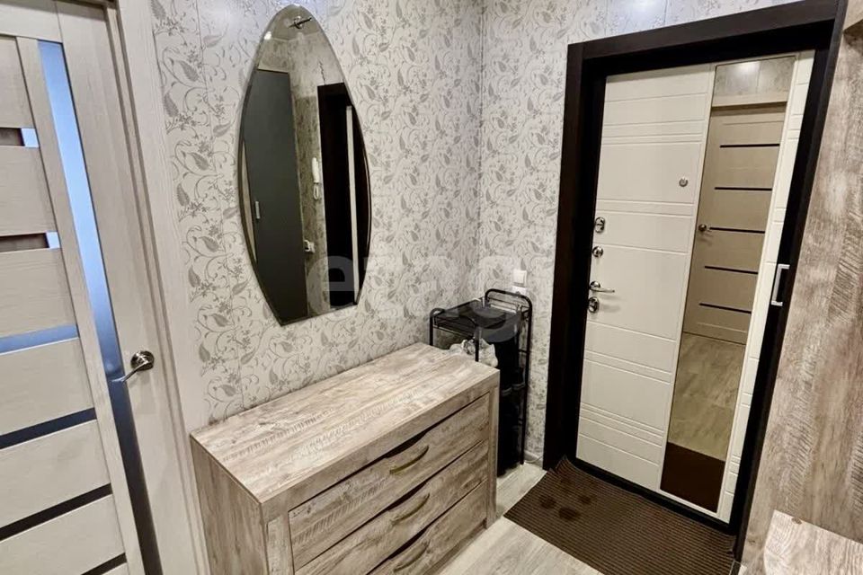 Продаётся 3-комнатная квартира, 63.5 м²