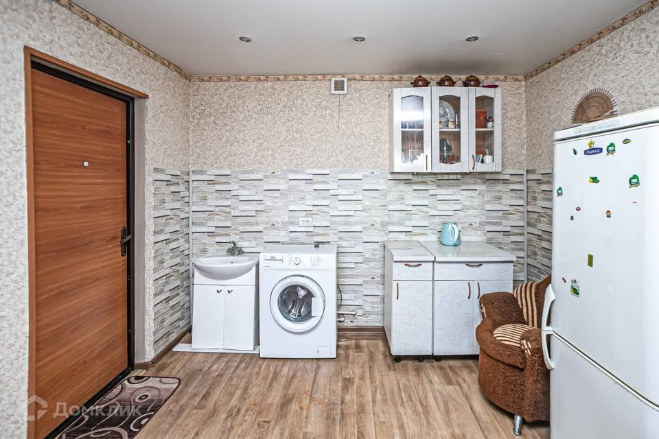 Продаётся комната в 1-комн. квартире, 17.6 м²