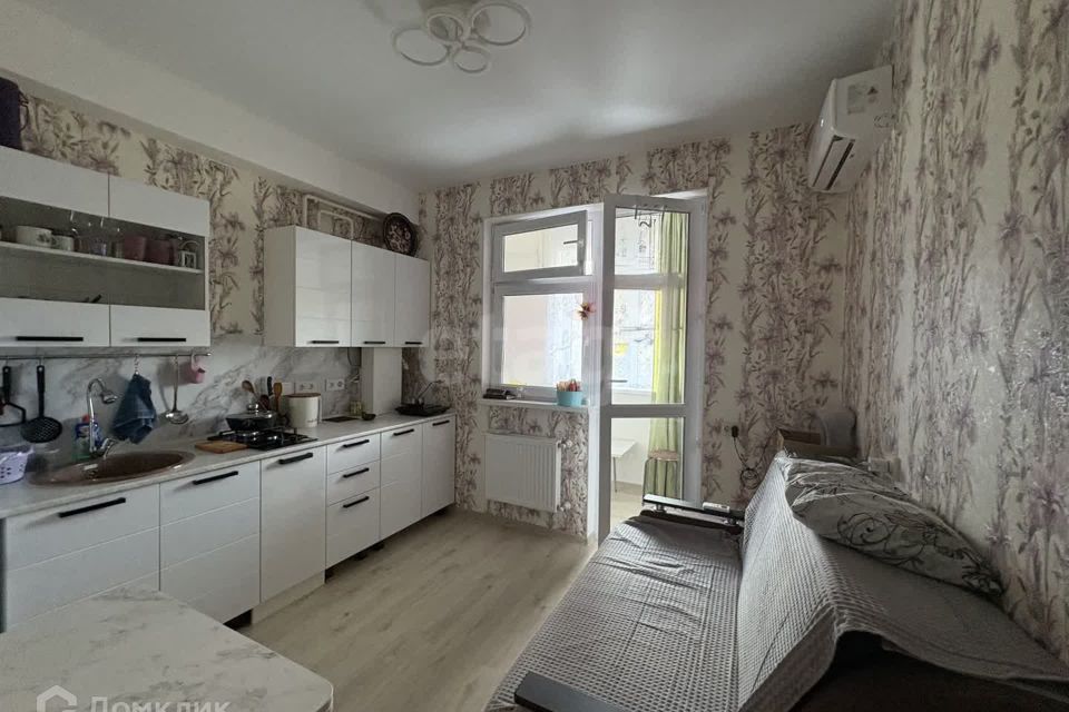 Продаётся 1-комнатная квартира, 40.7 м²