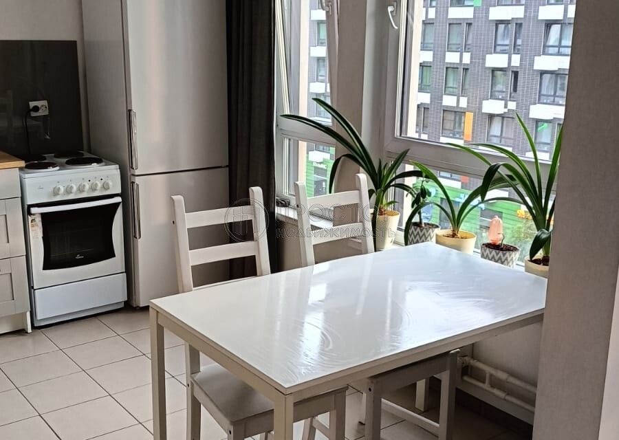 Продаётся 1-комнатная квартира, 47 м²