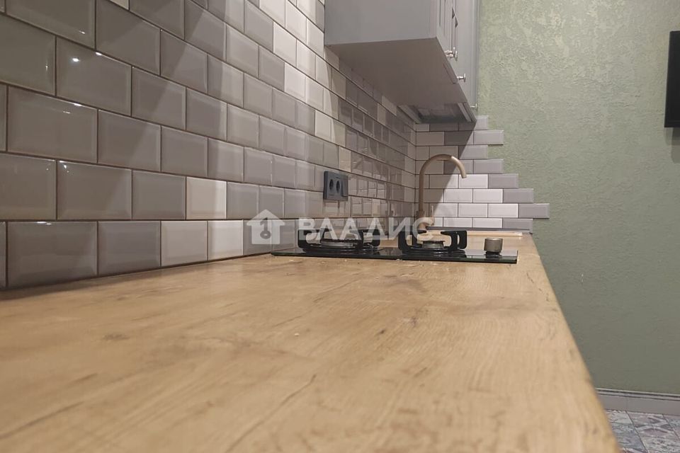 Сдаётся 1-комнатная квартира, 52 м²