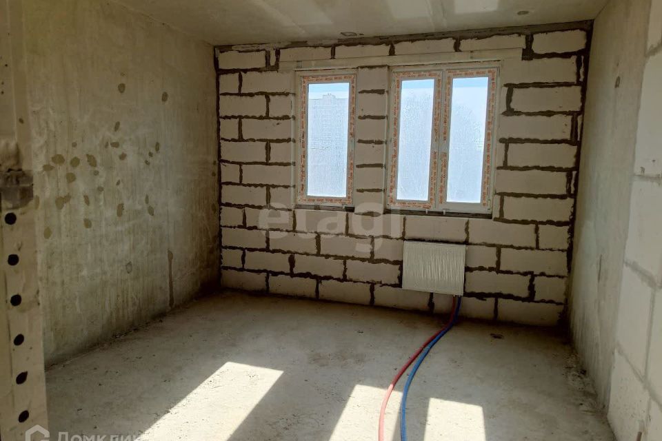 Продаётся 1-комнатная квартира, 53 м²