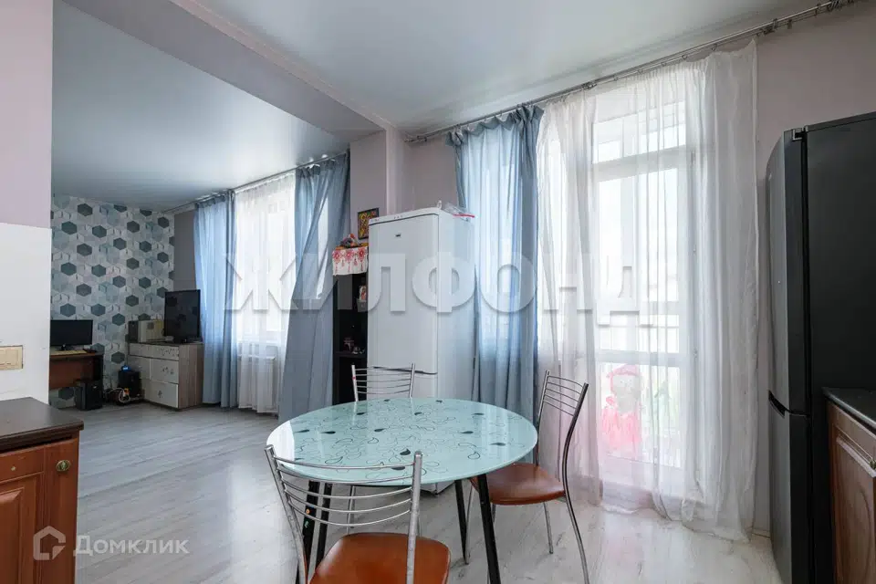 Продаётся 2-комнатная квартира, 72 м²