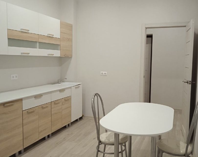 Продаётся 1-комнатная квартира, 44 м²