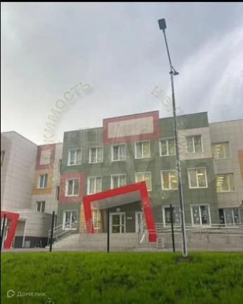 Продаётся 1-комнатная квартира, 43 м²
