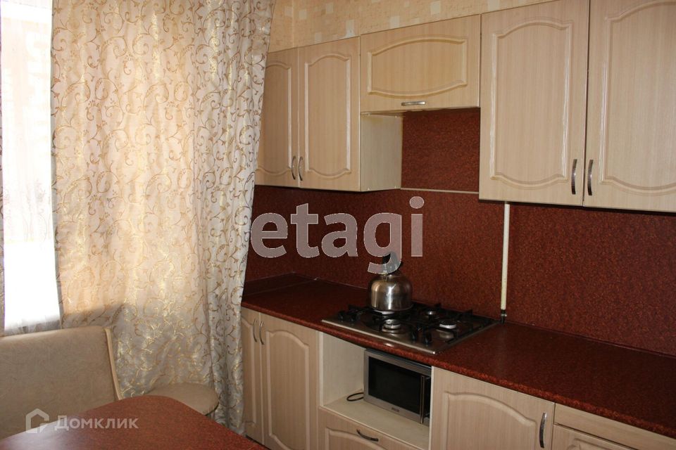 Продаётся 6-комнатная квартира, 126 м²