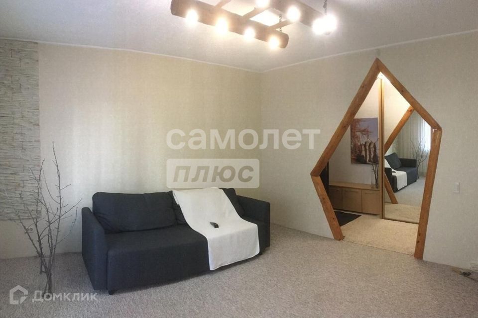 Продаётся 2-комнатная квартира, 53 м²
