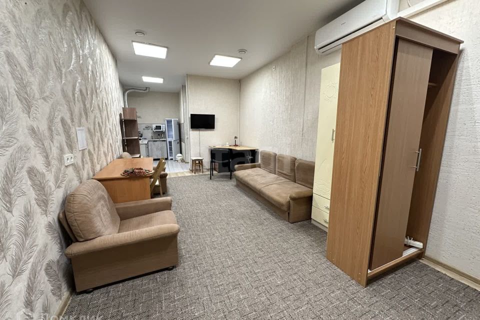 Продаётся 1-комнатная квартира, 40.6 м²