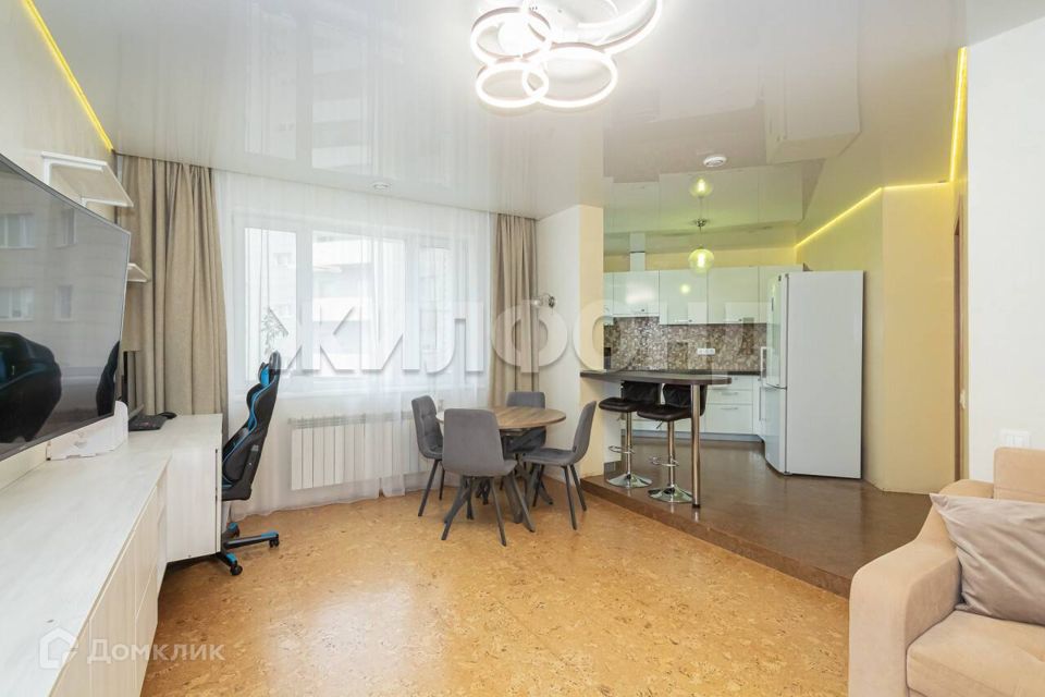 Продаётся 2-комнатная квартира, 60 м²