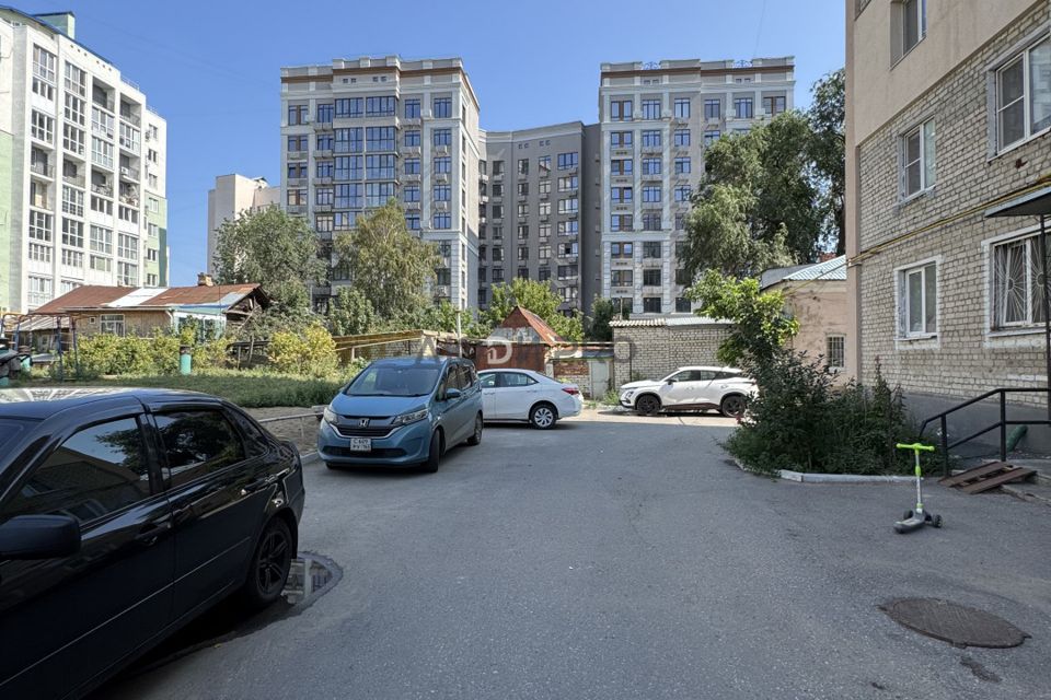 Продаётся 3-комнатная квартира, 55.6 м²
