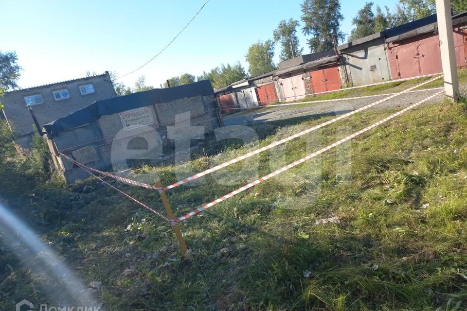Участок под гараж продаю. Гараж Ватутина 17 Екатеринбург.