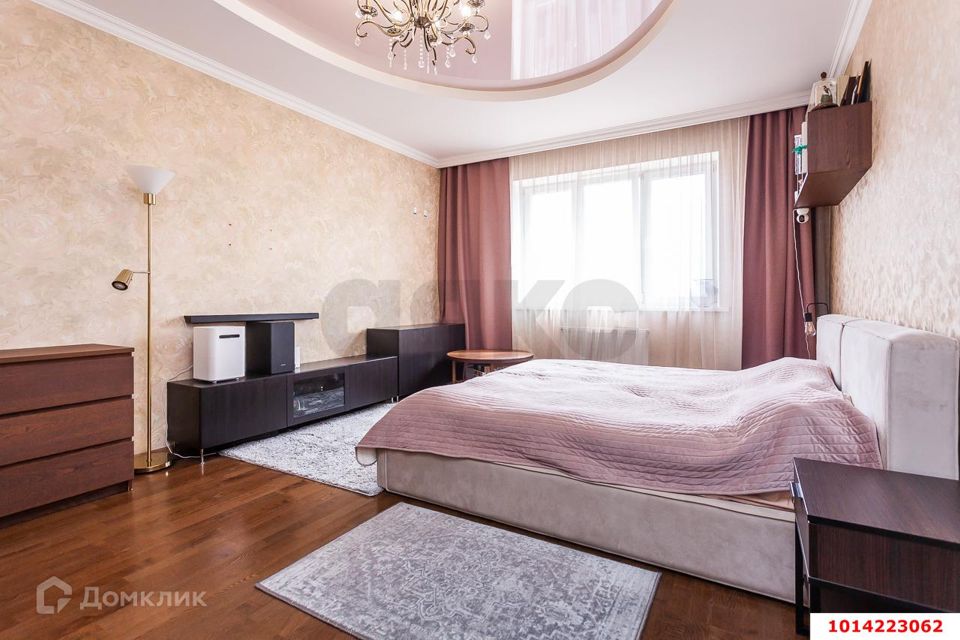 Продаётся 1-комнатная квартира, 51.6 м²