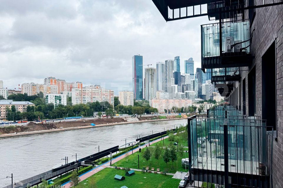 Продаётся 3-комнатная квартира, 90.4 м²