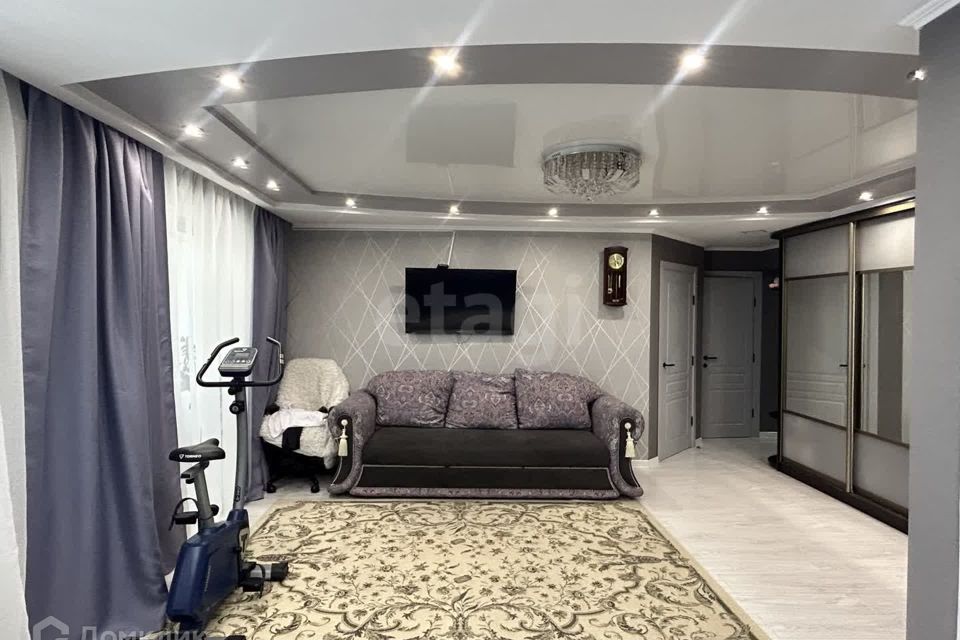 Продаётся 3-комнатная квартира, 65 м²