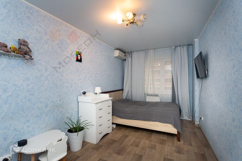 Продаётся 1-комнатная квартира, 35.9 м²