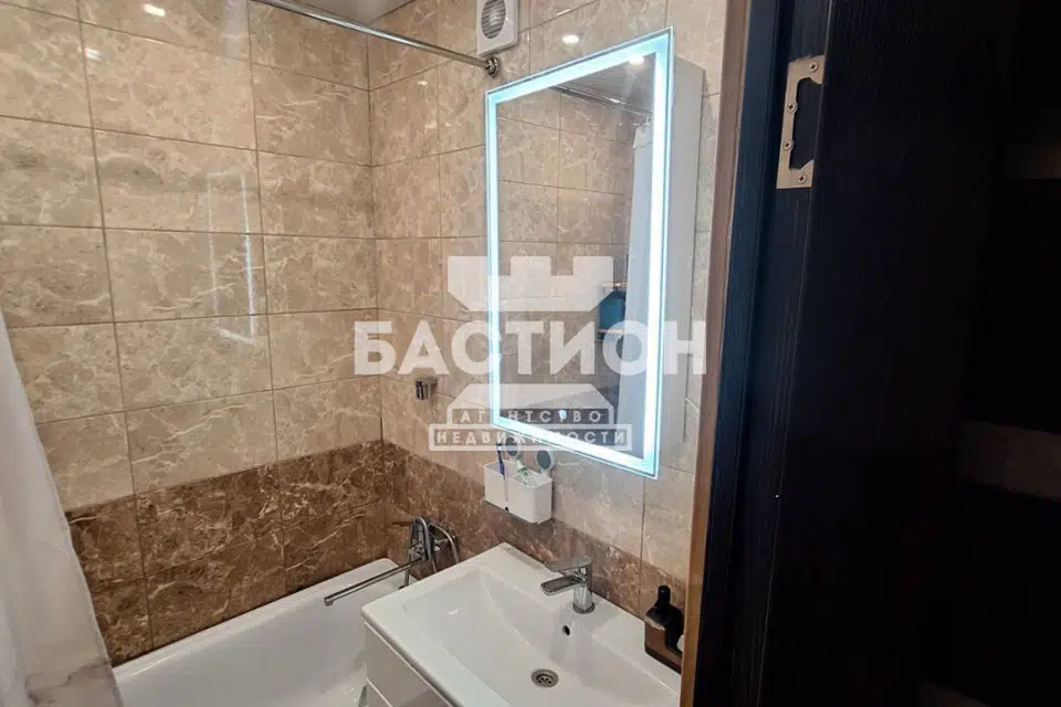 Продаётся 3-комнатная квартира, 75 м²