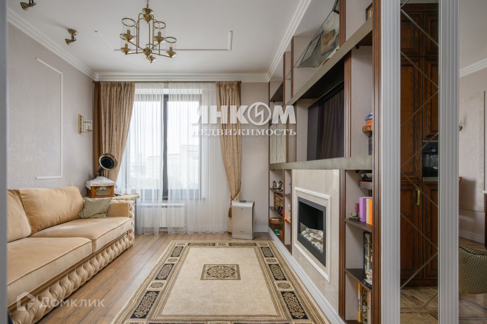 Продаётся 2-комнатная квартира, 71.2 м²
