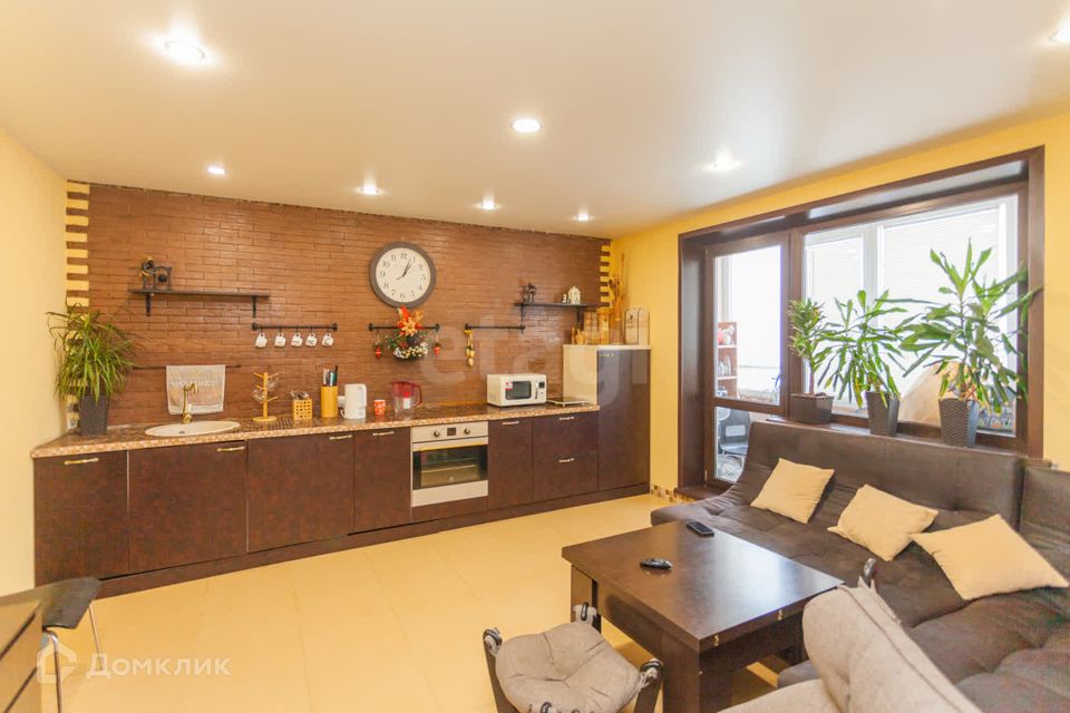 Продаётся 2-комнатная квартира, 56.1 м²