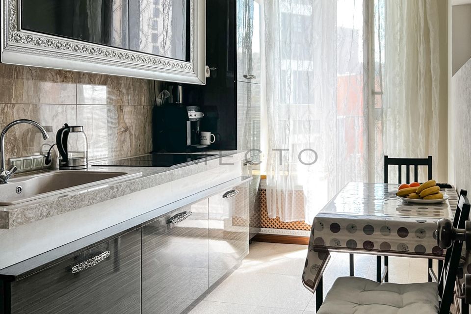 Продаётся 1-комнатная квартира, 37.3 м²