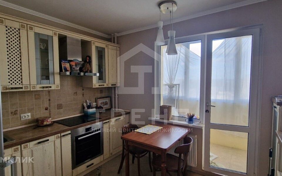 Продаётся 1-комнатная квартира, 37.2 м²
