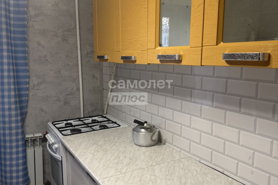 Сдаётся 3-комнатная квартира, 57 м²
