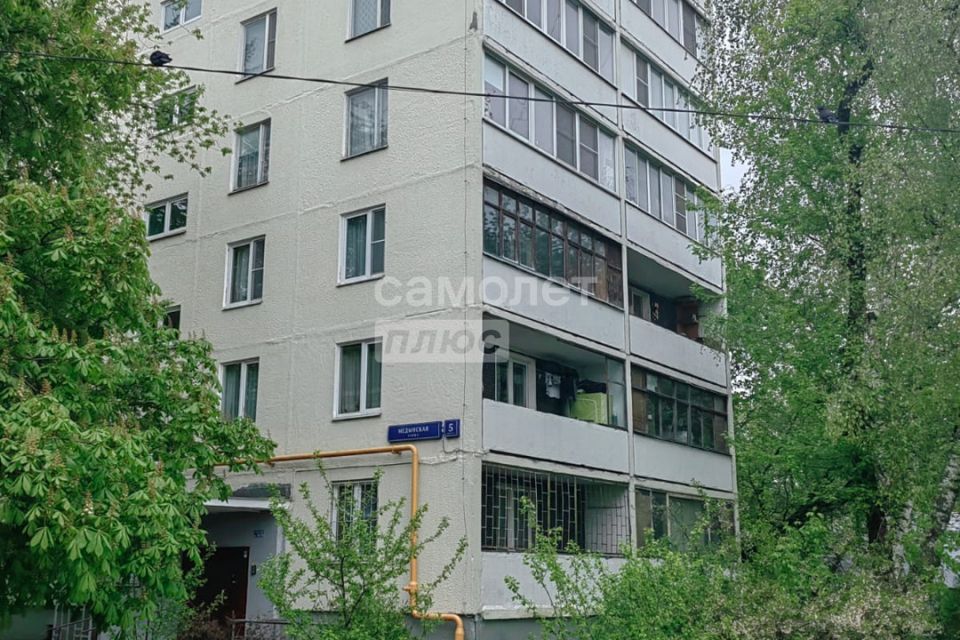 Продаётся комната в 3-комн. квартире, 17 м²