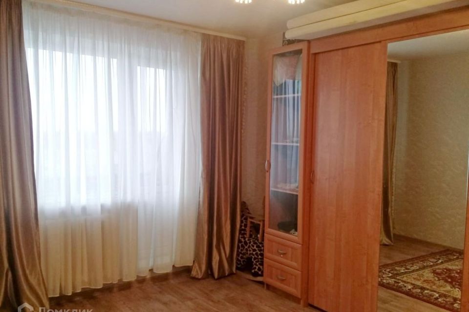 Продаётся 1-комнатная квартира, 38.2 м²