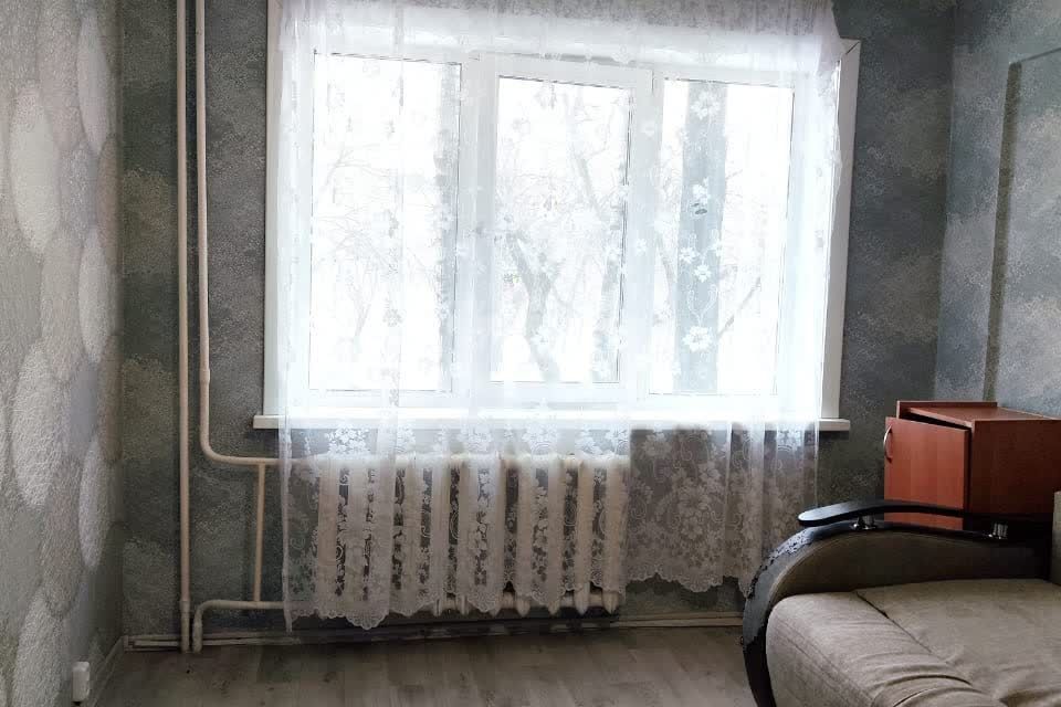 Продаётся комната в 6-комн. квартире, 14.2 м²