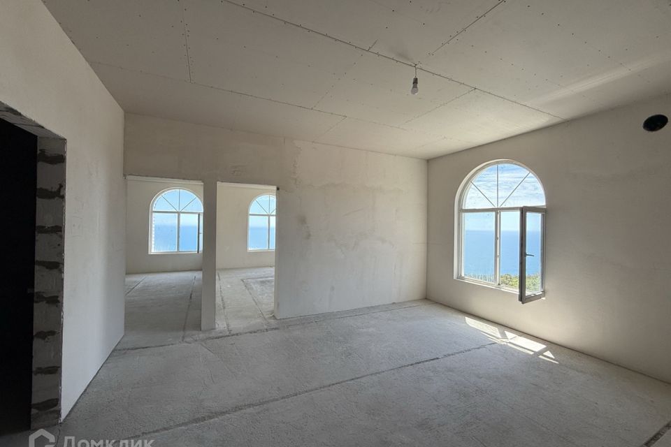 Продаётся 3-комнатная квартира, 73.1 м²