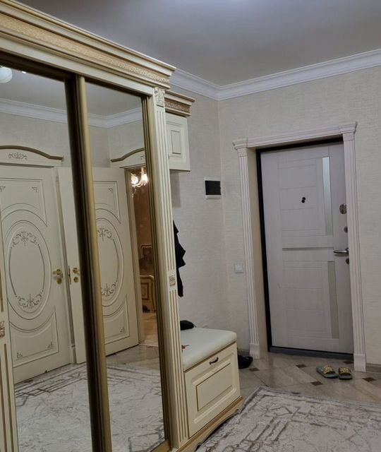 Продаётся 3-комнатная квартира, 100 м²