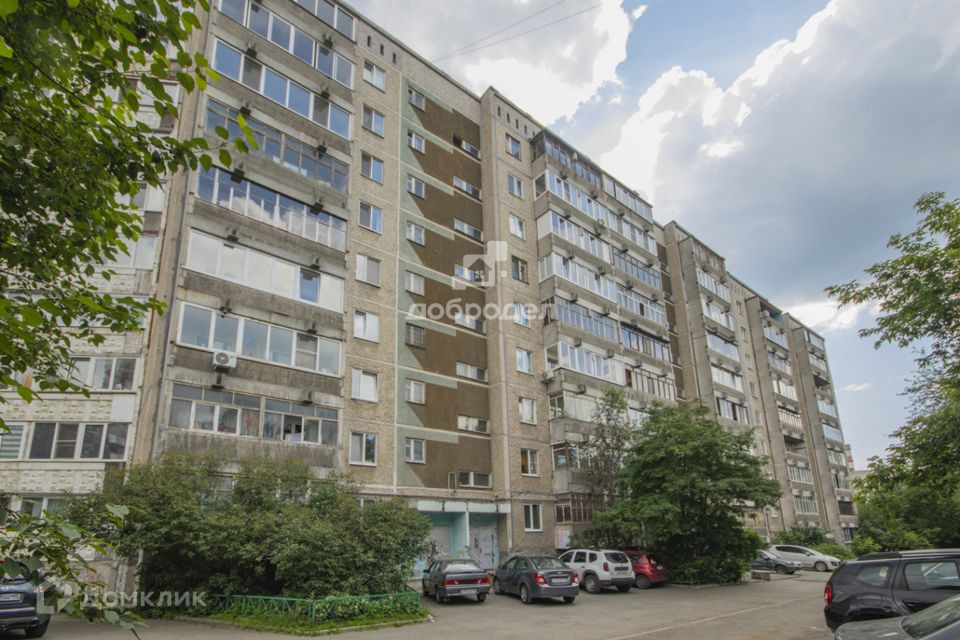 Продаётся 4-комнатная квартира, 77.2 м²