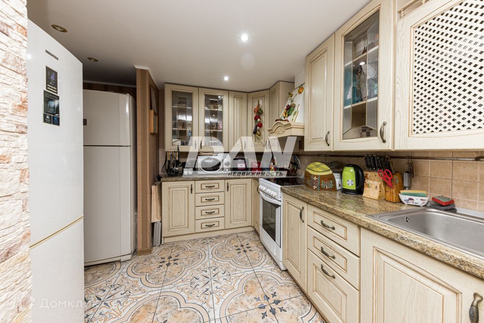 Продаётся 2-комнатная квартира, 72.8 м²