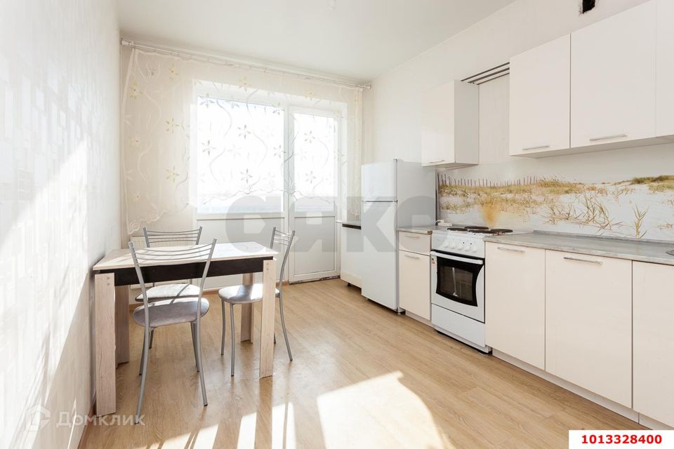 Продаётся 3-комнатная квартира, 80 м²