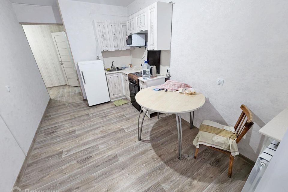 Сдаётся 1-комнатная квартира, 35 м²