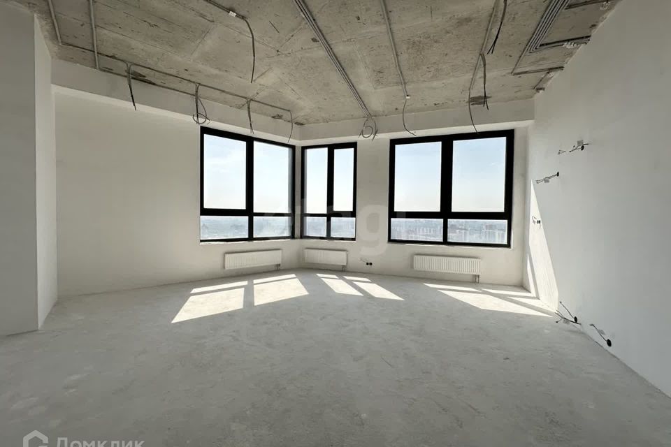 Продаётся 2-комнатная квартира, 60.7 м²