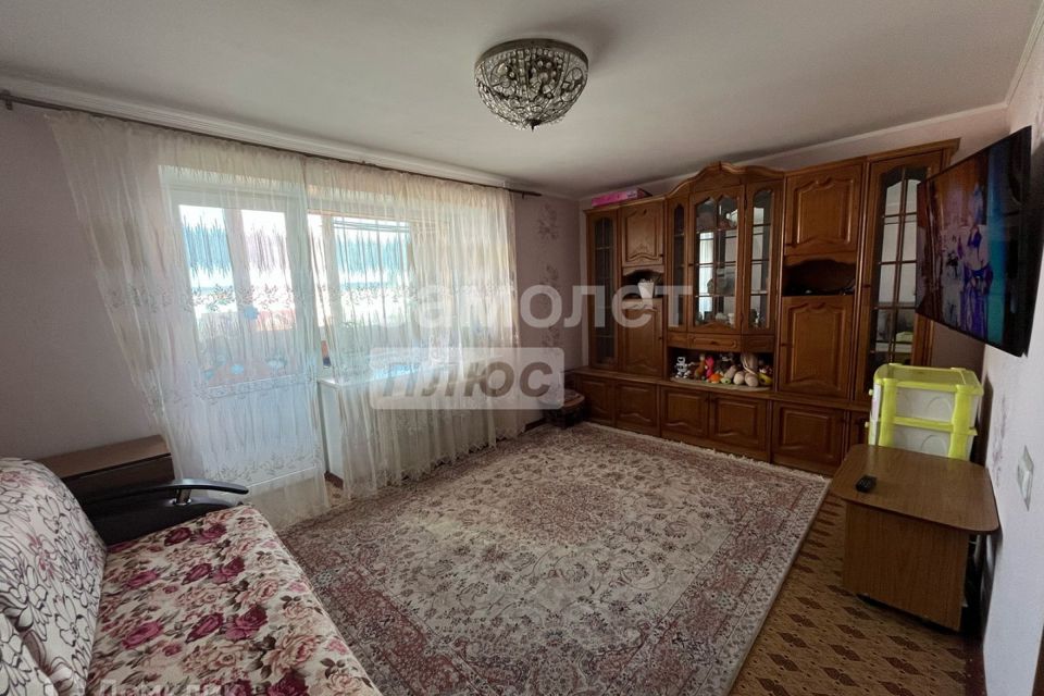 Продаётся 3-комнатная квартира, 65.4 м²