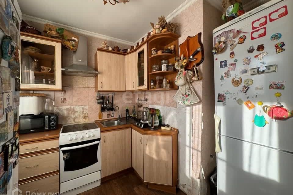 Продаётся 4-комнатная квартира, 77.8 м²